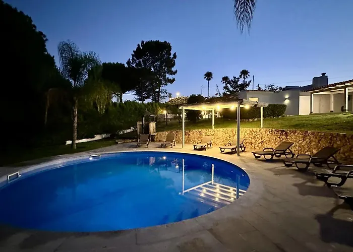 Tropicana - Private Pool - 10 Guests - Albufeira
