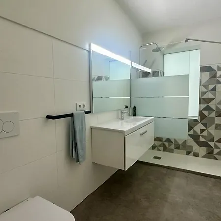 Tropicana - Private Pool - 10 Guests - * Albufeira